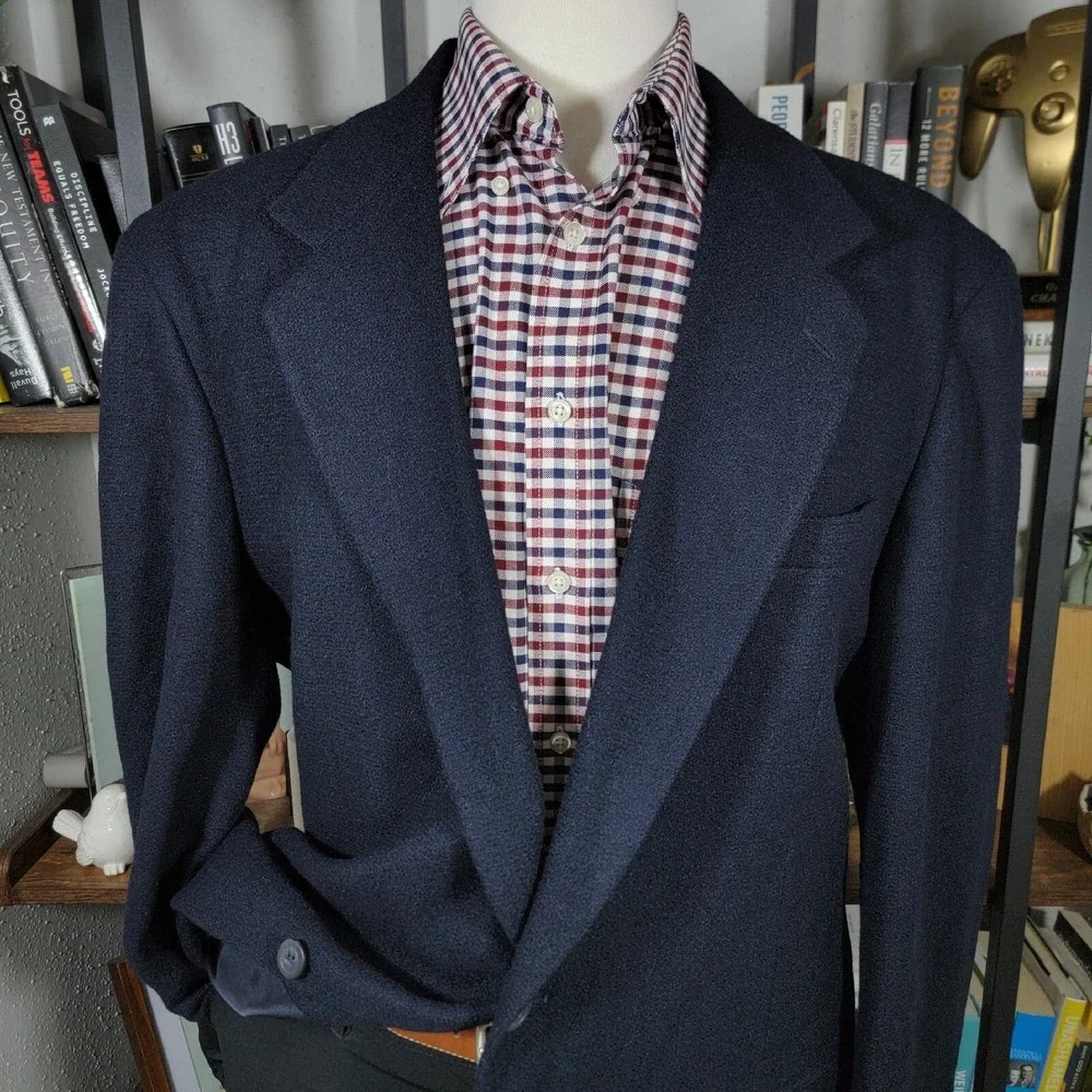 Eddie Bauer Men's Sport‎ Coat Blazer Two Button Navy Blue Wool Nylon Size 46T